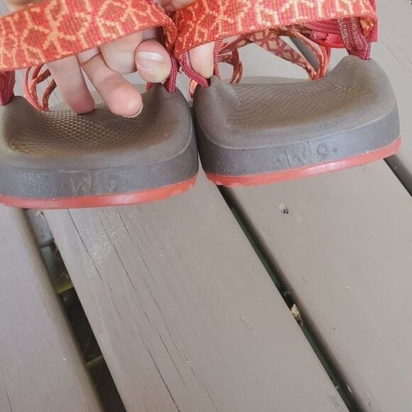 Chaco Z/Cloud X2 Remix - Graph Peach Classic Strappy Sandals Woman's 9 - Picture 7 of 9